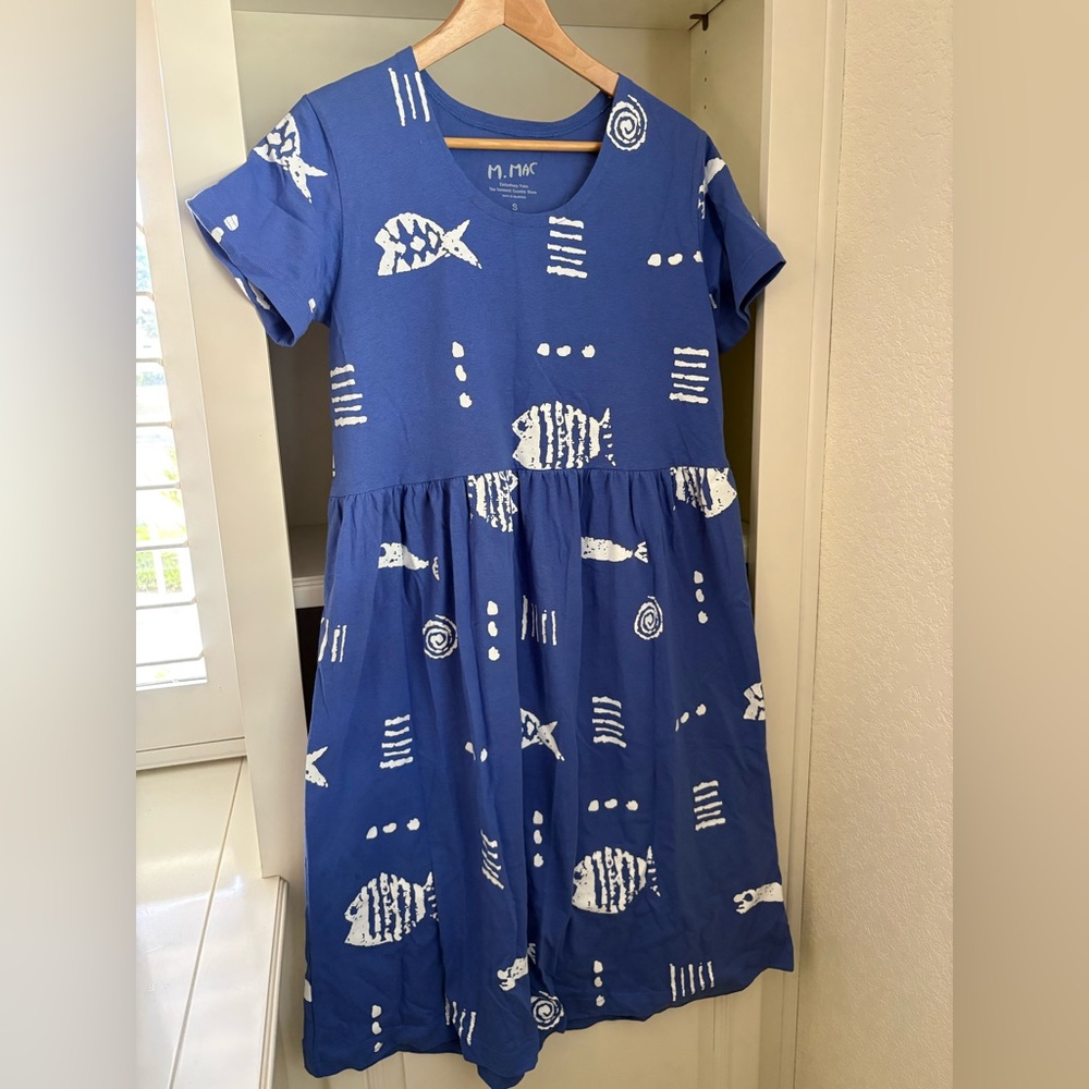 M. Mac Fish Dress color Blue denim/white  Dress Size Small S